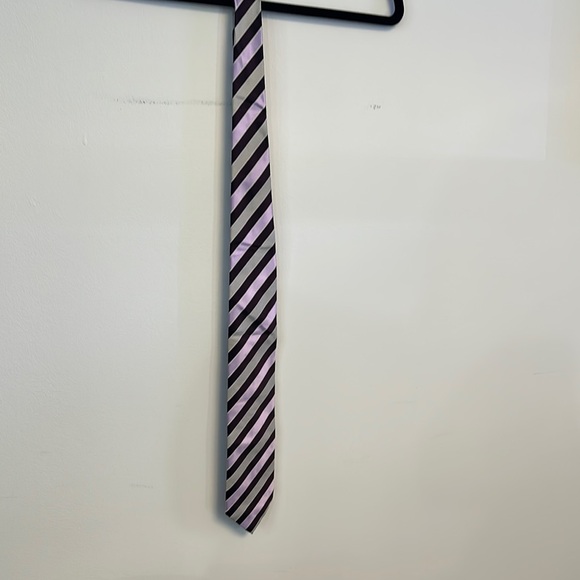 Brioni Black and Purple Tie Elegant Accessories - Picture 1 of 3